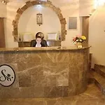 Das President Hotel